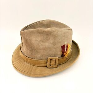 VTG Dobbs Fifth Avenue 7 1/4 Suede Fedora Hat MCM‎ Feather Band Buckle Taupe
